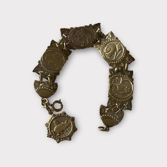 Sterling Silver Spanish Symbols artifacts historical bracelet - Picture 7 of 8